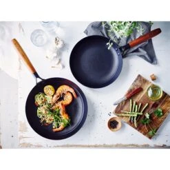 BEKA Poêle Mandala 28 Cm -Magasin D'Articles De Cuisine 121011 3 1 Poele Mandala 28 cm Beka