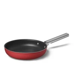 Smeg Lot De 3 Poêles Aluminium Antiadhésives Rouges 9 Smeg Lot De 3 Poêles Aluminium Antiadhésives Rouges -Magasin D'Articles De Cuisine 139004 2 1 Lot de 3 poeles aluminium antiadhesives rouges Smeg