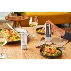 Peugeot Moulin à Sel électrique Zeli -Magasin D'Articles De Cuisine 20089 2 2 Moulin a sel electrique Zeli Peugeot