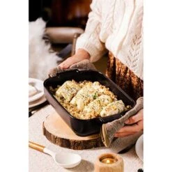 Peugeot Plat à Four Céramique Appolia Rectangulaire Noir Mat 36 Cm -Magasin D'Articles De Cuisine 301367 2 2 Plat a four ceramique Appolia rectangulaire noir mat 36 cm Peugeot