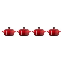 Le Creuset Set 4 Mini-cocottes Céramique 10 Cm Cerise -Magasin D'Articles De Cuisine 303000 3 1 Set 4 mini cocottes ceramique 10 cm Cerise Le Creuset