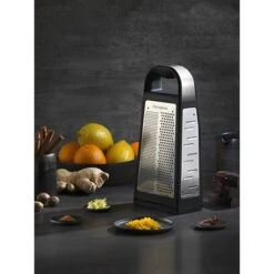 Microplane Râpe Multiface Elite 5-en-1 -Magasin D'Articles De Cuisine 478024 3 2 Rape multiface Elite 5 en 1 Microplane
