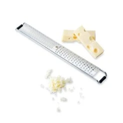Râpe Double En Inox Grain Fin Et Moyen -Magasin D'Articles De Cuisine 47887 2 3 Rape double en inox grain fin et moyen Mathon