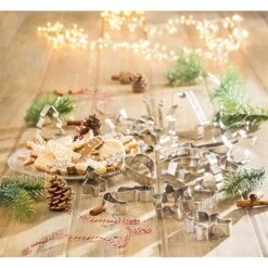 Set De 20 Emporte-pièces De Noël En Inox 8 Set De 20 Emporte-pièces De Noël En Inox -Magasin D'Articles De Cuisine 571002 1 7 Set de 20 emporte pieces de noel en inox Mathon