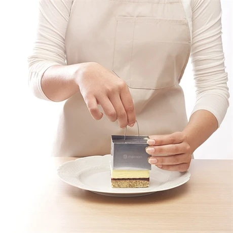 Lot De 4 Emportes Pièces Carrés En Inox Avec Poussoir 7 Lot De 4 Emportes Pièces Carrés En Inox Avec Poussoir – Image 5