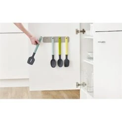 Joseph Joseph Set De 4 Ustensiles Support Placard 9 Joseph Joseph Set De 4 Ustensiles Support Placard -Magasin D'Articles De Cuisine 613017 3 1 Set de 4 ustensiles support placard Joseph Joseph