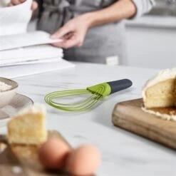 Joseph Joseph Fouet 2 En 1 En Silicone 28 Cm -Magasin D'Articles De Cuisine 613029 2 1 Fouet 2 en 1 en silicone 28 cm Joseph Joseph