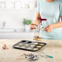 Batteur à Pâte Mécanique -Magasin D'Articles De Cuisine 653405 2 3 Batteur a pate mecanique Betty Bossi