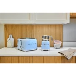 Smeg Toaster 4 Fentes 2000 W TSF03PBEU Bleu Azur 9 Smeg Toaster 4 Fentes 2000 W TSF03PBEU Bleu Azur -Magasin D'Articles De Cuisine 700060 3 1 Toaster 4 fentes 2000 W TSF03PBEU bleu azur Smeg