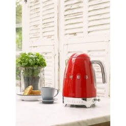 Smeg Bouilloire Rouge 1,7 L 2400 W KLF04RDEU -Magasin D'Articles De Cuisine 720015 3 9 Bouilloire rouge 1 7 L 2400 W KLF04RDEU Smeg
